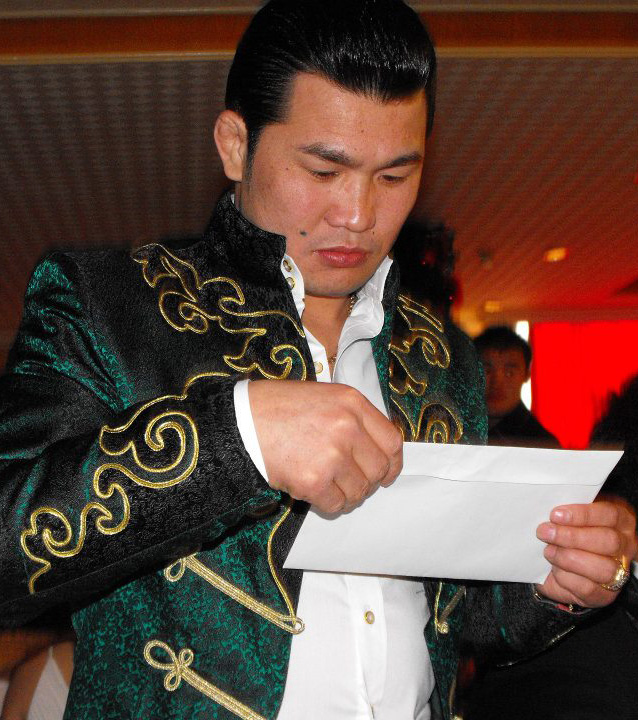 МУГТ Х.Цагаанбаатар: Хулгай хийх ч бас хөдөлмөр юм болов уу